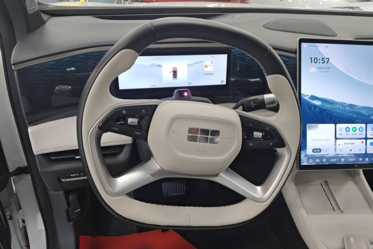 Used  L7 2023 1.5T 115 km Starship
