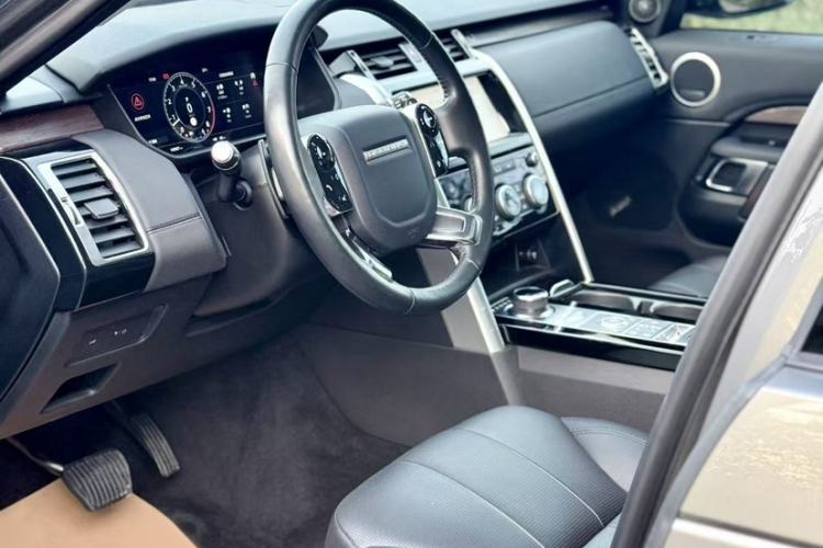 Used Land Rover Discovery 2020 3.0 SC V6 HSE
