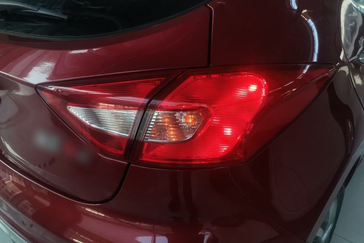 Used  Refine S2 2017 1.5L Manual Luxury Model
