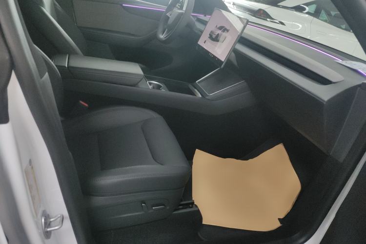 Used Tesla Model Y 2026 Rear-Drive Model