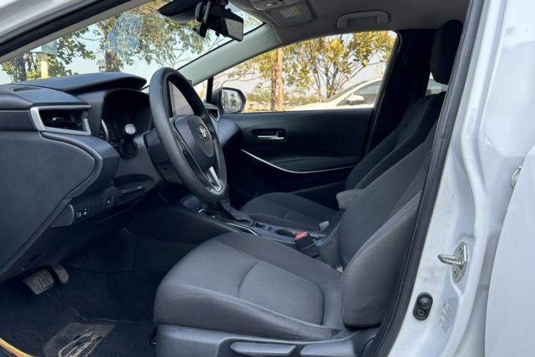 Used Toyota Corolla 2021 Dual-Engine 1.8L E-CVT Pioneer Edition
