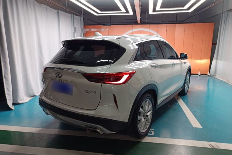 Used Infiniti QX50 2018 2.0T Two-Wheel Drive Fashion Edition