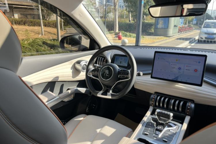 Used BYD Yuan PLUS 2024 Honor Edition 430KM Beyond Model
