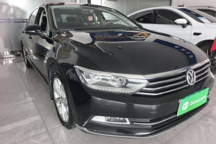 Used Volkswagen Magotan 2018 380TSI DSG Luxury Model
