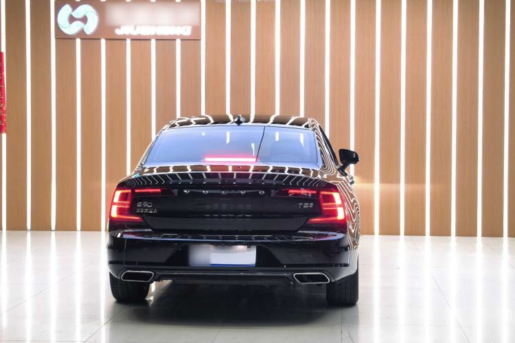 Used Volvo S90 2020 T5 Zhiyi Luxury Edition
