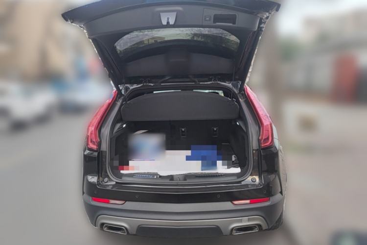 Used Cadillac XT4 2018 28T Two-Wheel Drive Leading Version
