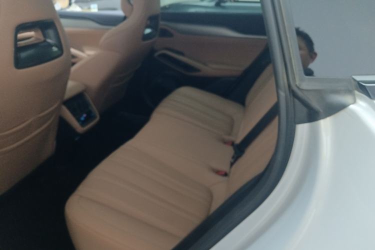 Used BYD Song L EV 2025 Intelligent Driving Version 662 km LiDAR Excellence Edition