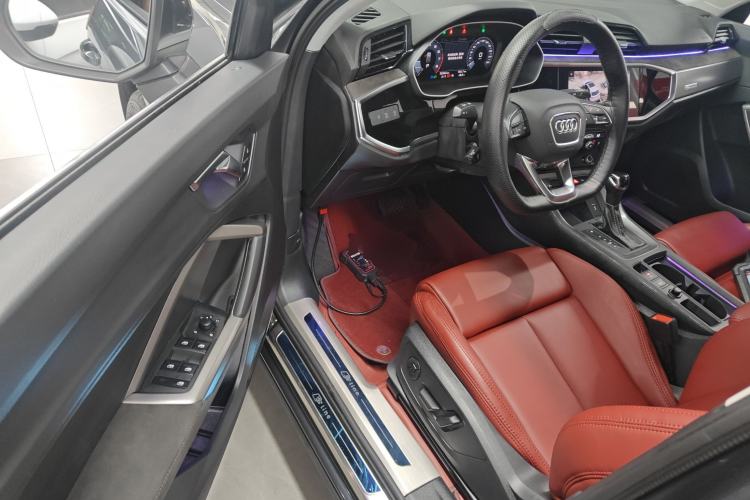 Used Audi Q3 2020 35 TFSI Fashion Dynamic Model
