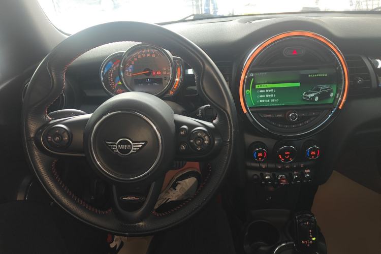 Used  MINI 2018 1.5T COOPER Racing Driver