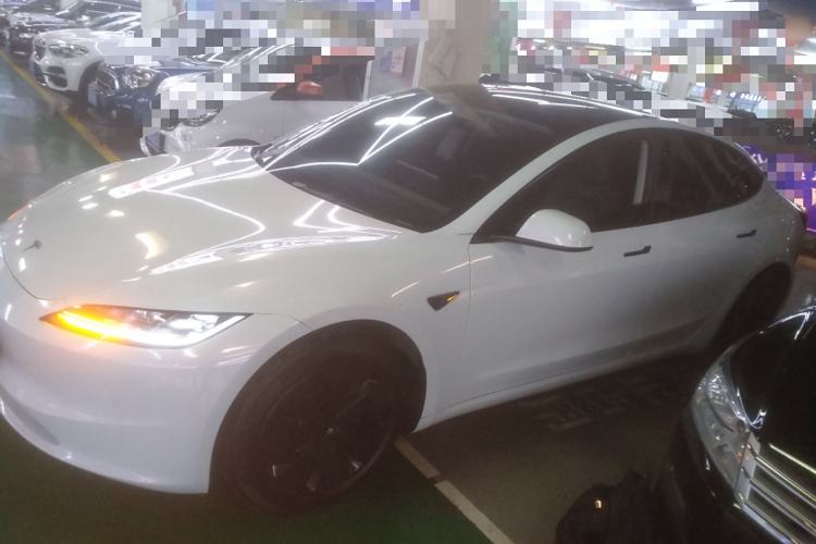 Used Tesla Model 3 2023 Rear-Wheel-Drive Version
