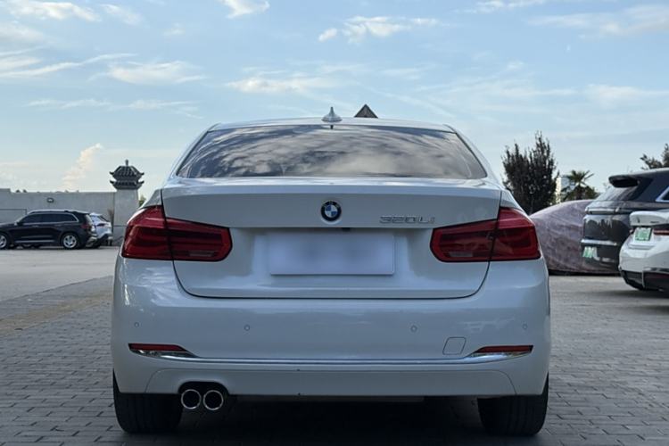 Used BMW 3 Series 2017 320Li Fashion Model
