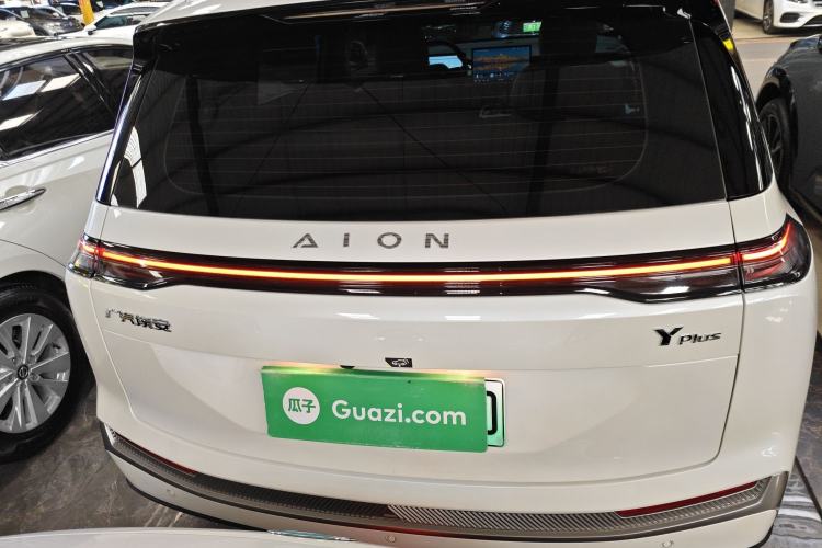 Used AION Y 2023 Plus 510 Tech Edition