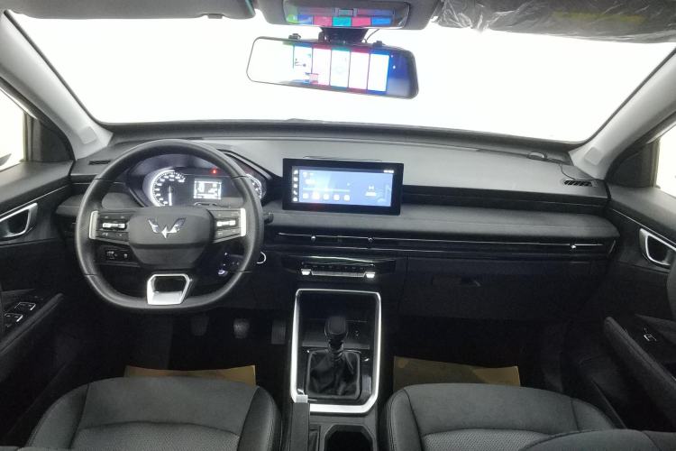Used Wuling Alvez 2022 1.5L Manual Comfort Version