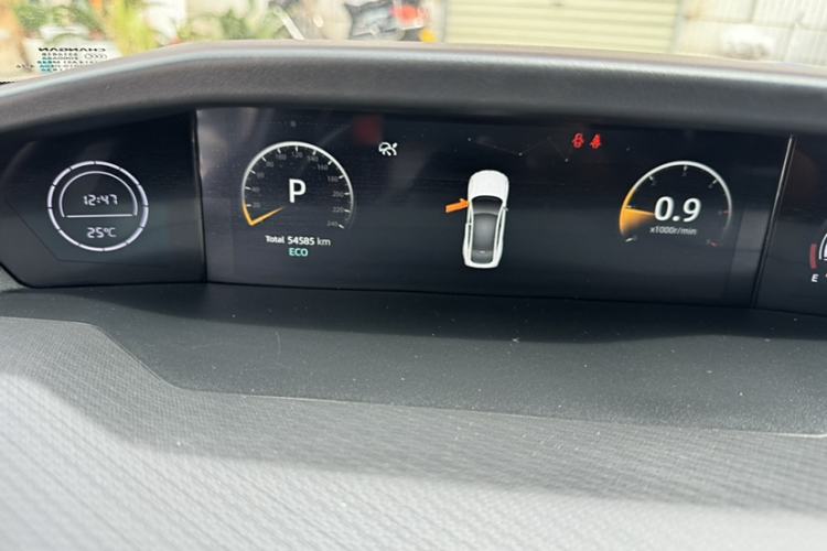 Used Changan UNI-V 2022 1.5T Prestige Version
