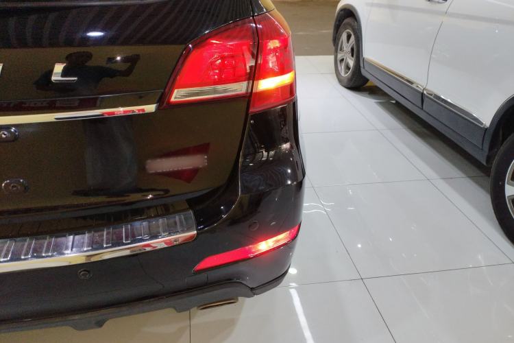 Used Haval H2 2016 Red-Label 1.5T Automatic Two-Wheel Drive Luxury Model
