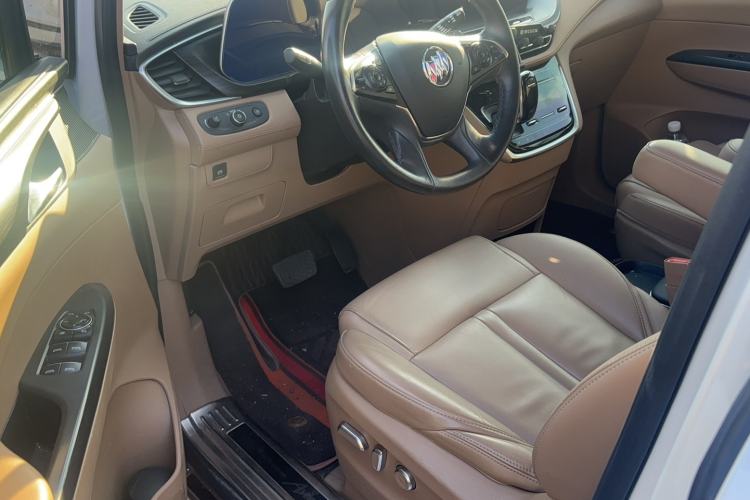 Used Buick GL8 2021 ES Land Cruiser 653T Luxury Edition
