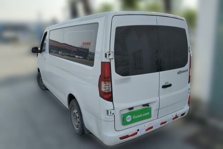 Used Chana Ruixing EM80 2025 Passenger Version Comfort Edition 6-Seater 300 km Dual-Swing Doors