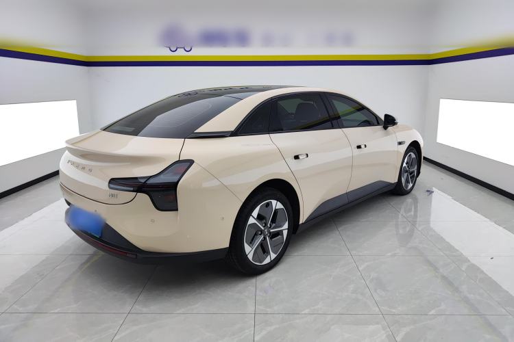 Used XPeng MONA M03 2024 620 with Ultra-Long Range
