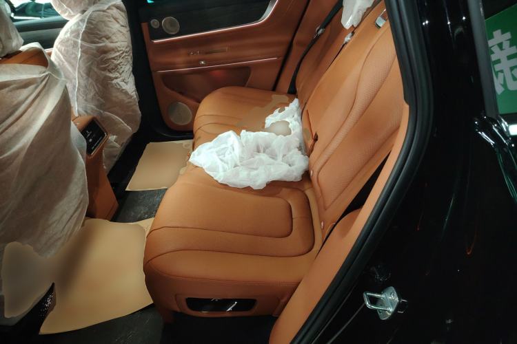 Used Hima AITO M9 2025 All-Electric Ultra Version 100 kWh 5-Seater Model
