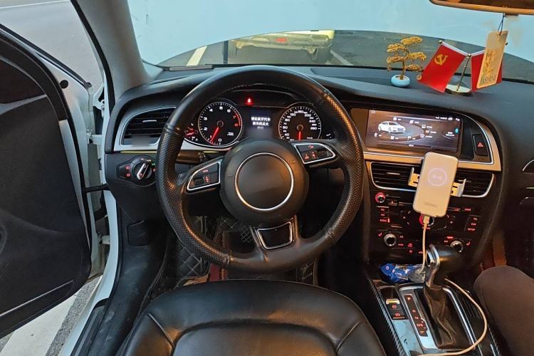 Used Audi A4L 2015 35 TFSI Automatic Comfort Model
