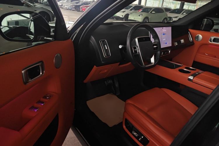 Used Li Auto L8 2023 Air model