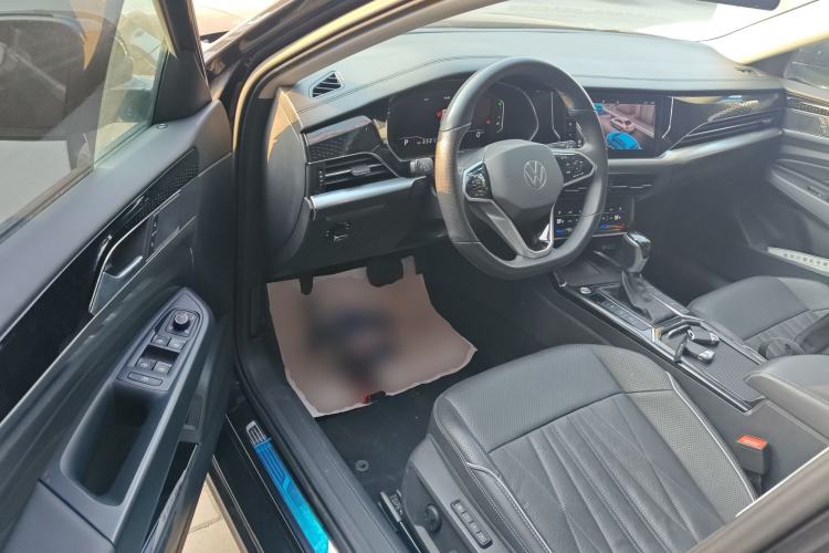 Used Volkswagen Passat 2022 330TSI Starry Luxury Edition