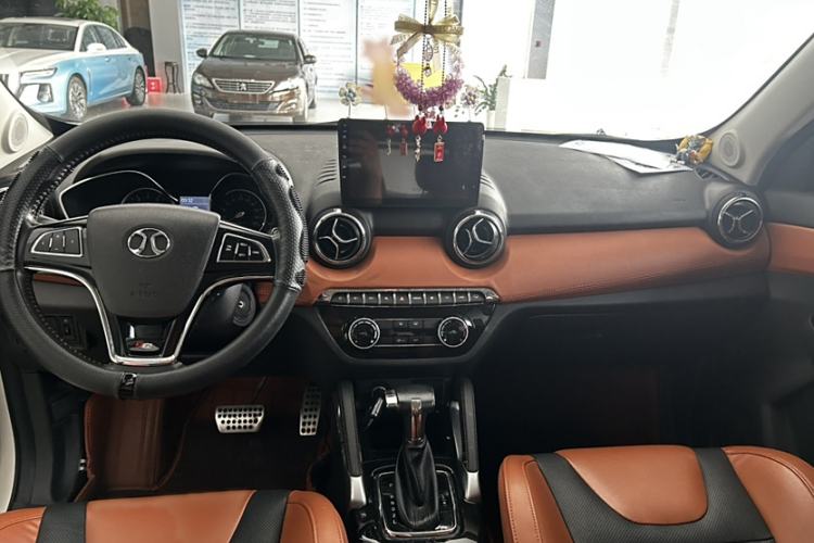 Used BAIC Senova X35 2016 1.5L Automatic Luxury Edition
