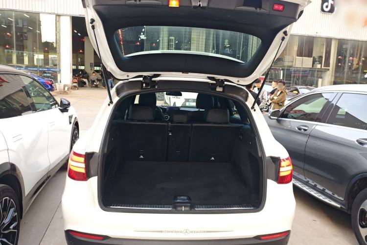 Used Mercedes-Benz GLC 2019 GLC 200 L 4MATIC
