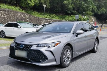 Used Toyota Avalon 2019 Dual-Engine 2.5L Luxury Edition China VI Standard