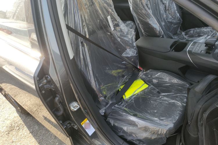 Used Changan Eado 2025 Blue Whale 1.5T 500Bar Prestige Model
