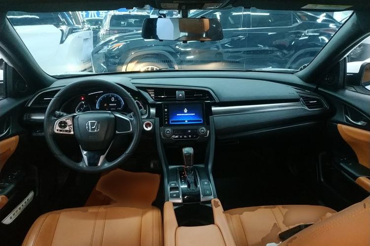 Used Honda Civic 2021 HATCHBACK 220TURBO CVT New Trendsetter
