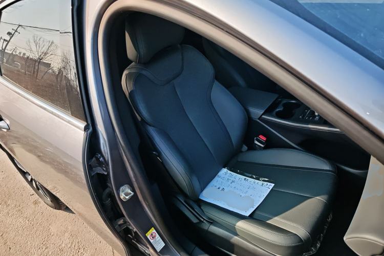 Used BYD Qin PLUS 2025 DM-i Smart Drive 120KM Superior Model
