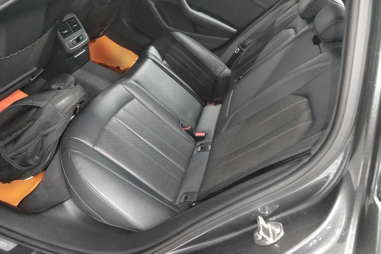 Used Audi A4L 2024 40 TFSI quattro RS Performance Package
