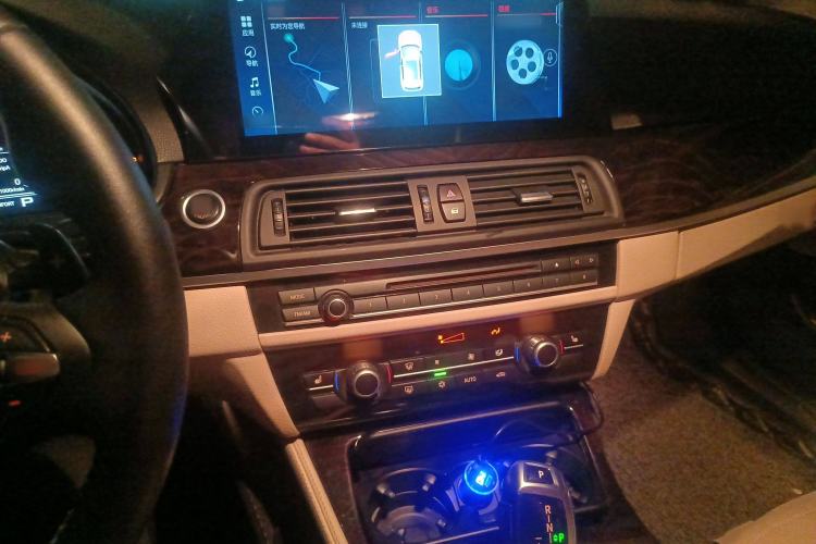 Used BMW 5 Series 2011 523Li Leading Model