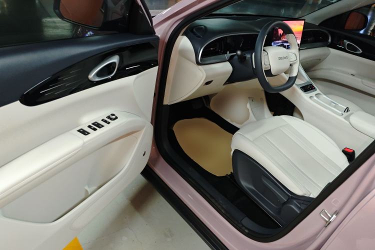 Used  Geome 2025 310km Dream Edition
