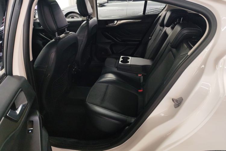 Used Ford Focus 2020 Hatchback EcoBoost 180 Automatic Trend Edition
