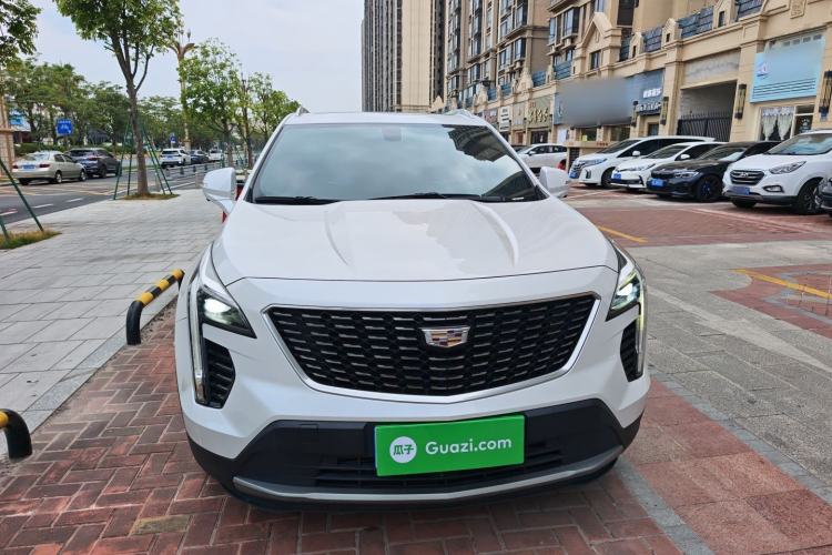 Used Cadillac XT4 2021 28T Two-Wheel Drive Leading Version
