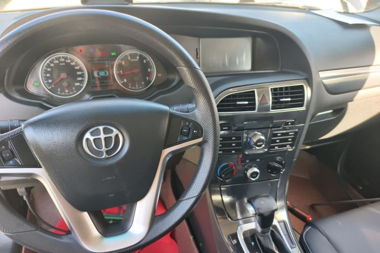 Used Brilliance V5 2012 1.5T Automatic Two-Wheel Drive Sport Version
