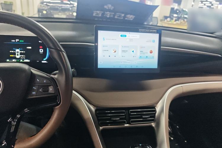 Used BYD Song Pro New Energy 2024 HONOR Edition DM-i 71KM Navigation Model