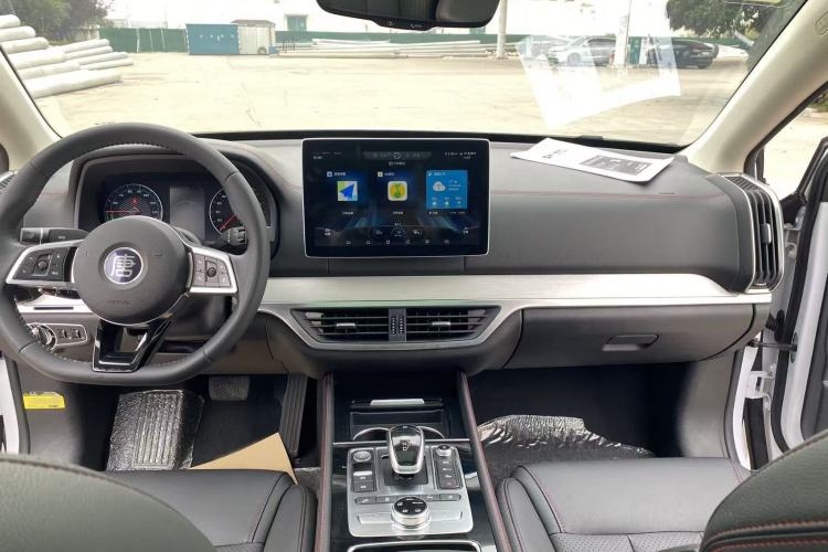 Used BYD Tang New Energy 2018 DM 2.0T All-Wheel Drive Smart Connect Advanced Model 7 Seats China V Emission Standard