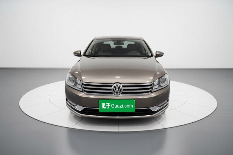 Used Volkswagen Magotan 2016 1.8TSI Luxury Comfort Model
