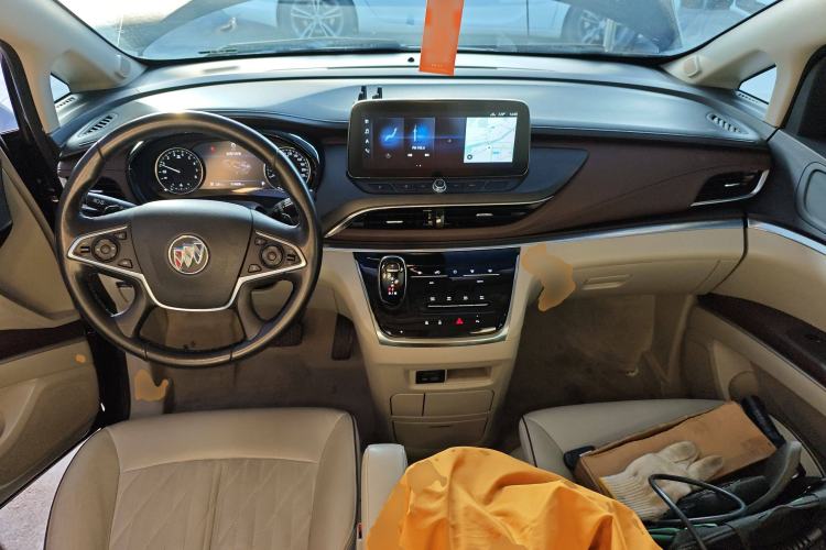 Used Buick GL8 2021 Land Cruiser Executive Class 652T Luxury Model
