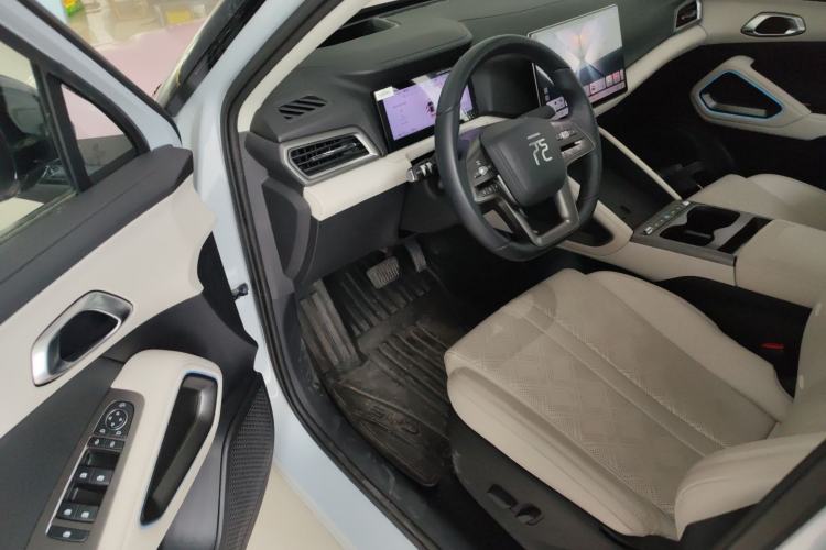 Used BYD Yuan UP 2025 Intelligent Driving Version 401 km Beyond-Range Edition
