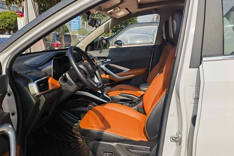 Used Baojun 510 2017 1.5L Manual Luxury Model
