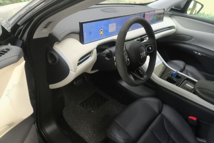 Used  LS7 2023 90 kWh Elite Rear-Drive Version
