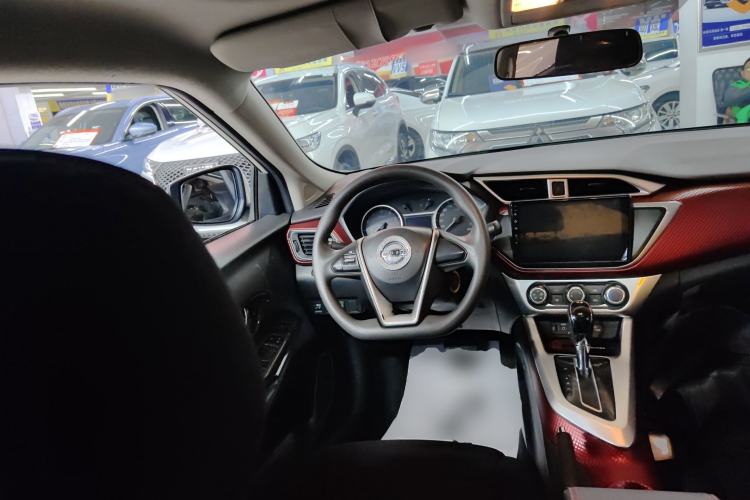 Used Nissan Lannia 2016 1.6L CVT Cool Edition
