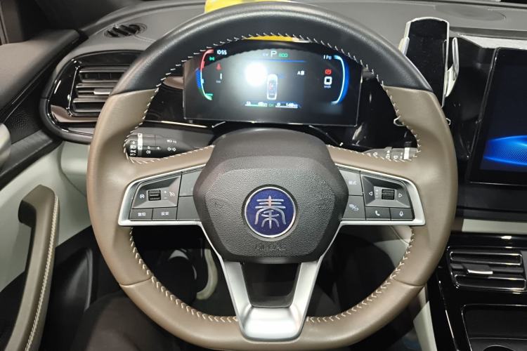 Used BYD Qin PLUS 2024 HONOR Edition DM-i 55KM Leading Model