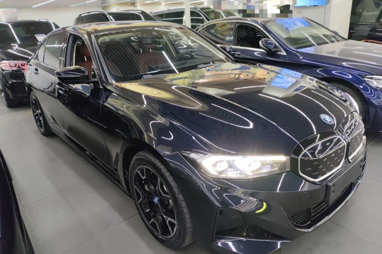 Used BMW i3 2023 eDrive 40 L Midnight Edition