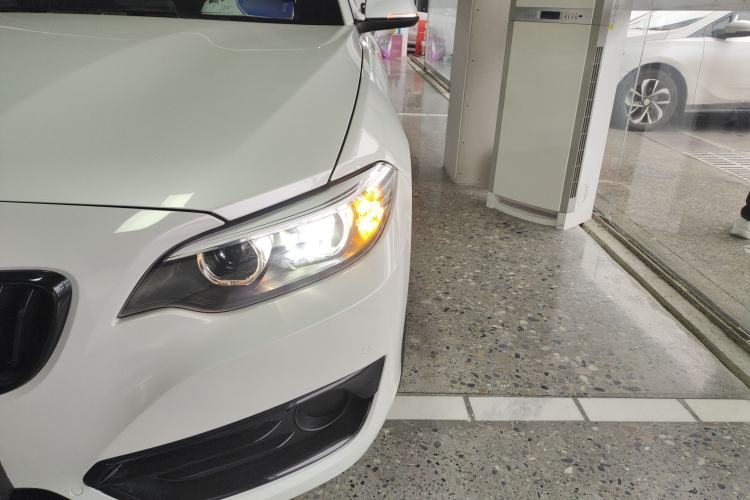 Used BMW 2 Series 2019 225i Convertible Coupe Sports Design Package
