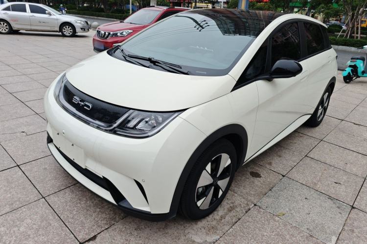 Used BYD Dolphin 2023 420 km Fashion Edition